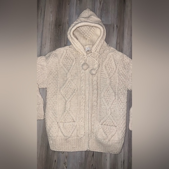 Women’s 100% Wool Full Zip Long Sleeve Hooded Cardigan Hand Made - Picture 2 of 8